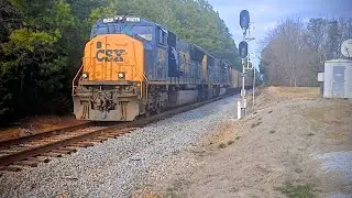 CSX E319 with double SD70MAC and CE&I Heritage unit at Chester SC on the CSX Monroe Subdivision 