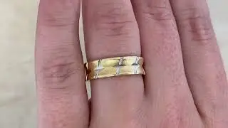 14k Two-Tone Gold Wedding Band. Zintan Band. 5.73mm - Hand video