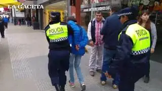 La peatonal Mendoza al 600 fue nuevamente escenario de la detención de una presunta 