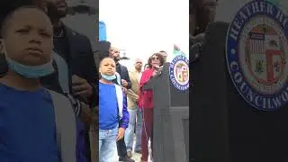 LA City councilwoman Heather Hutt introduces Congresswoman &ldquo;Auntie&rdquo; Maxine : Crenshaw/Malcolm X Blvd