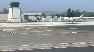 Epic e1000 landing at Santa Monica airport