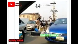 Yahoo Boy Shit In Middle The Street & Eat Shit For Rituals In Lagos