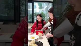 保姆小徐阿姨和保姆劉阿姨學做下午茶#記錄美好生活#保姆#美食