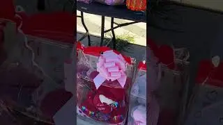 Selling Valentine Day Decorations #conveniencestores #sidehustle #millionairemindset #streetvendor