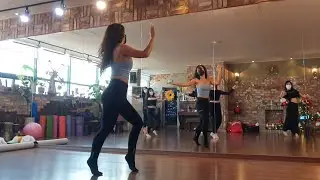 캐롤 벨리댄스 🎄