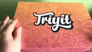 Unboxing a Triyit Campaign Box