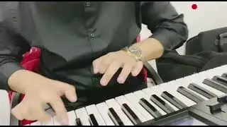 STEREO BASS - KORG KRONOS !