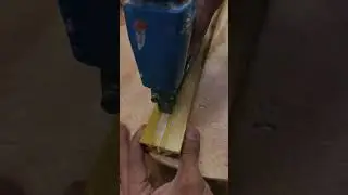 The Woodworking Hack You Didn't Know You Needed! 🪚 #woodworkingtips #diyhacks #carpentry #lifehacks