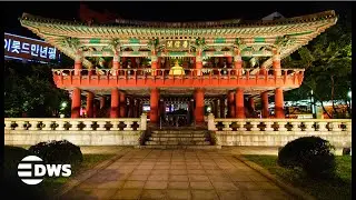 WATCH: Seoul Rings in the New Year 2026 | Iconic Bosingak Bell Ceremony Struck 33 Times | AQ15