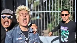 HARI GENERASI feat BUUX FREDERIKSEN - POSER  (THE OFFICIAL MUSIC VIDEO)