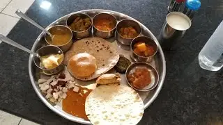 Best Gujarati Thali in Ahmedabad | Rasraj Thal
