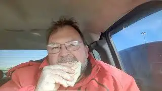 Жареные тако с начинкой от Taco John's