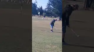 Practice chips #golfinggame #golf #golfingworld #sportschannel #golfer #ilovegolfing #golfswing