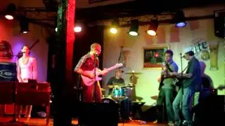 Brewer's Row: Twenty-something