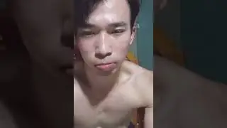 Красивый индонезийский красавец, мускулистый, сексуальный.