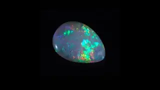 Huge 19.68 Carat Multicolored Welo Opal from Ethiopia #opal #weloopal