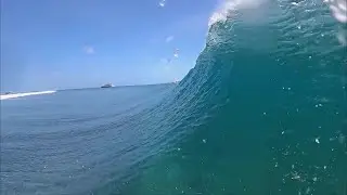 Kooks at Cokes - Surf Trip Maldives 2021