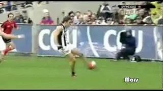 Dane Swan KICKS IT FROM THE POCKET!
