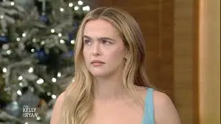 Zoey Deutch's Talented Eyebrows