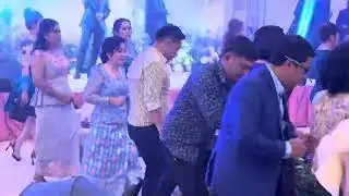Madison Dance during a wedding party in Cambodia💃 🕺Best dance Madison 🎶🎼🎵រាំម៉ាឌៅហ្សូន