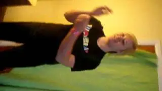 LAURA MANIA!