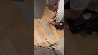 How to scribe corners herringbone #herringboneflooring #amtico #diy #herringbone