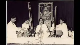 Bhajan By Pandit Kumar Gandharva --  kaise awu re Kisan