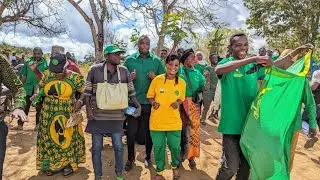 MAMIA WAMSINDIKIZA LEMOMO KUREJESHA FOMU YA UDIWANI MATULI