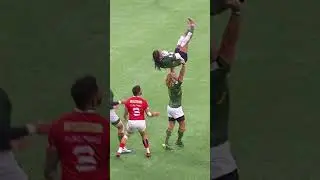 Unleashing raw power: Rugby players in awe-inspiring strength 💪😳