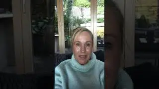 Debra Packwood from Qantas AU poetically wishes Mr. Dilmah a long life