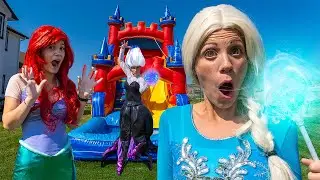 Elsa and Ariel&rsquo;s Princess Pool Party! Ursula Learns About Friendship