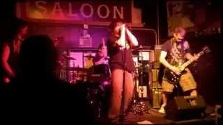 Distinction - Mud Dragon (Live in Seattle HD)