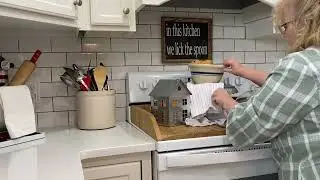WINTER DECORATE WITH ME MODERN FARMHOUSE KITCHEN DECORATING IDEAS