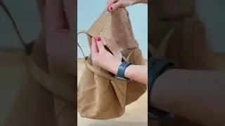 This suede shopper bag from @MANGO  is soft, and beautifully made.