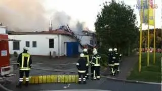 Lebensmittelmarkt Bilshausen in Vollbrand - Ursache Feuerwerkskörper 28.05.2012