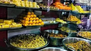 MAHA CHIPS Trivandrum | sweets box | special sweets #eattravelandrepeat