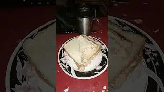 Tonight's dinner of the day is tuna fish sandwiches 🥪🥪 to stay cheap