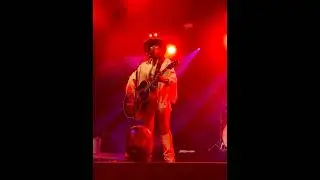 Jill Johnson-wiared, Bor&aring;s-sweden