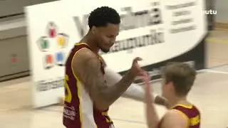 Jalen Jackson & Mitchell Smith  x2 | Korihait - Pyrint&ouml; 15.12.2021