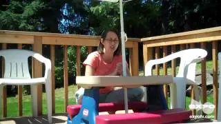 Little Tikes Picnic Table with Umbrella Review
