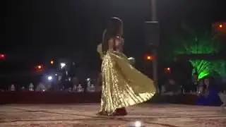 Dubai Desert Safari Bellye dancer Rafaela Soares