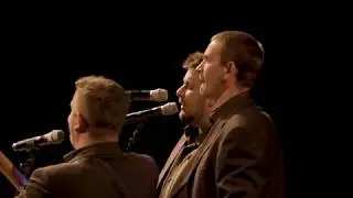 KLAPA MUNITA - PETRUNJELA (LIVE)