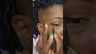 Quick #WingedLiner #Tutorial for #Beginners Deets are below 👇in the description #shorts