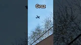 Austrian Armed Forces - C130 - Flight over the City of Graz