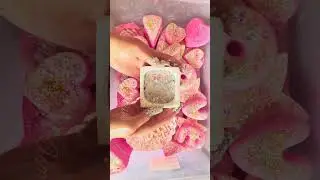 Glitter 💥 #asmr #oddlysatisfying #crunchycrumbles #gymchalkasmr #crispytexture #gymchalk