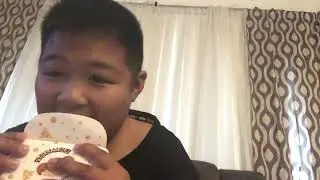 10 $ coin cheese pull