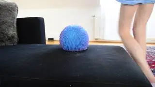 ASMR-sit-oneself-sit-down-OF-a-ball