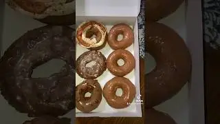 Pumpkin spice donuts & Pumpkin cream cold brew🔥#shorts#starbucks#krispykremedoughnuts