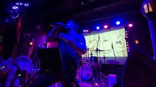 Cover ramones -i belive in miracles - bach and punks 
