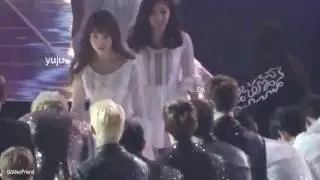 GFRIEND's Yuju and SEVENTEEN's DK Moments on MMA 2016   YouTube